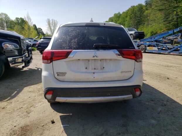 2017 MITSUBISHI OUTLANDER ES – $9800 full