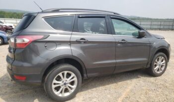 2017 FORD ESCAPE SE – $9000 full