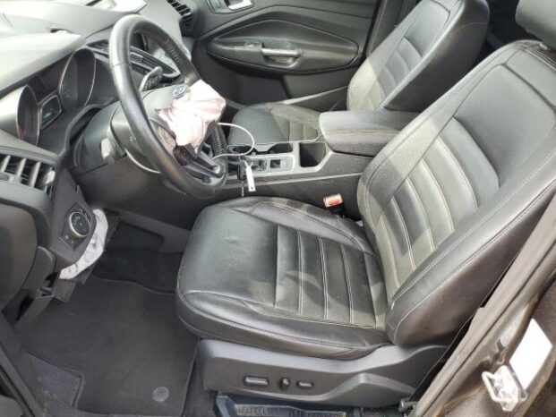 2017 FORD ESCAPE SE – $9000 full