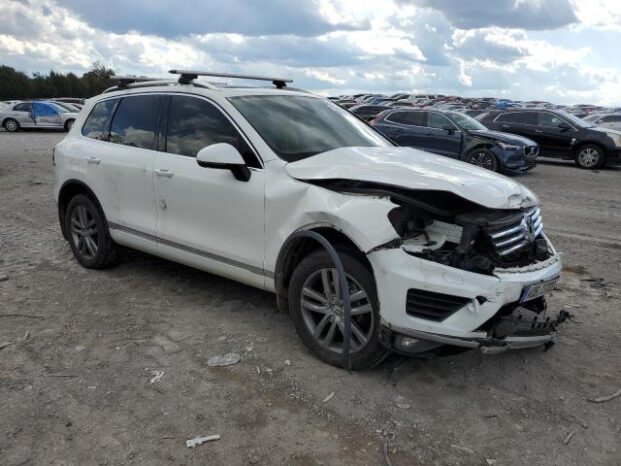 2015 VOLKSWAGEN TOUAREG V6 TDI -$18900 full