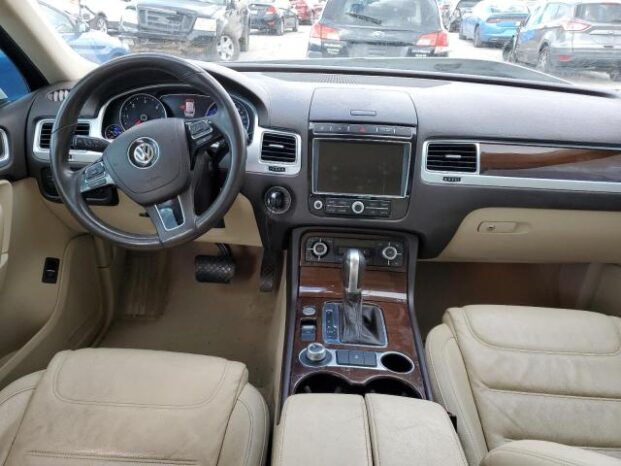 2015 VOLKSWAGEN TOUAREG V6 TDI -$18900 full
