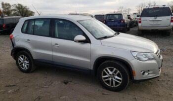 2011 VOLKSWAGEN TIGUAN S -$8700 full
