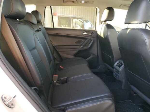 2018 VOLKSWAGEN TIGUAN SE – $12000 full