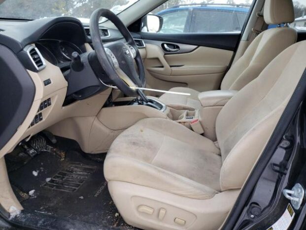 Nissan Rogue SV 4WD 2016 9800$ full