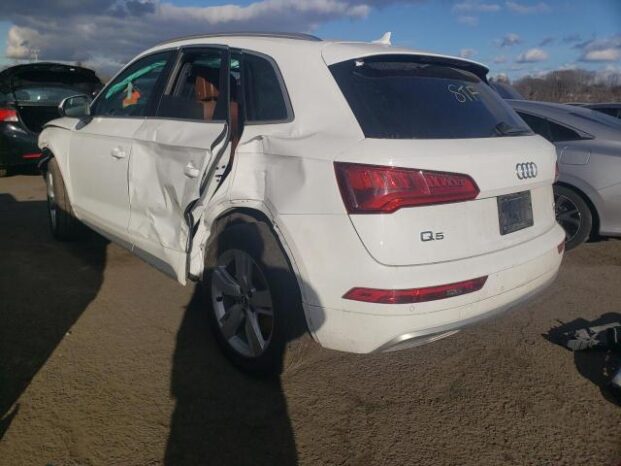 Audi Q5 2018 Premium Plus 16500$ full