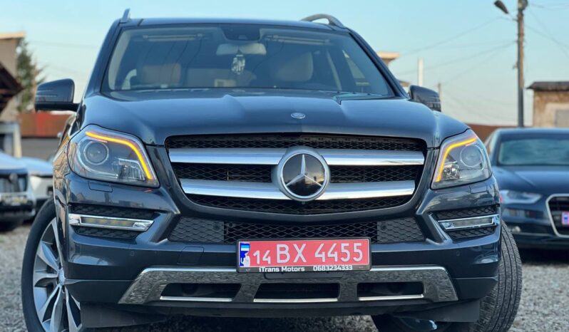 Mercedes-Benz GL-Class 2013 full