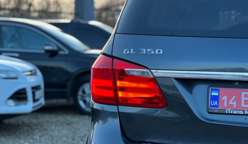 Mercedes-Benz GL-Class 2013 full