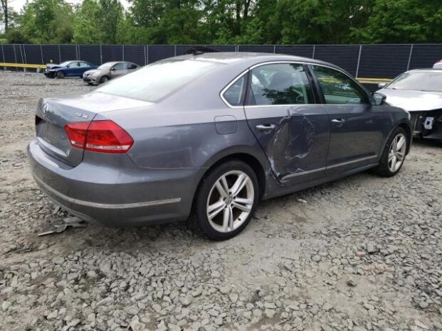 2013 VOLKSWAGEN PASSAT SE full