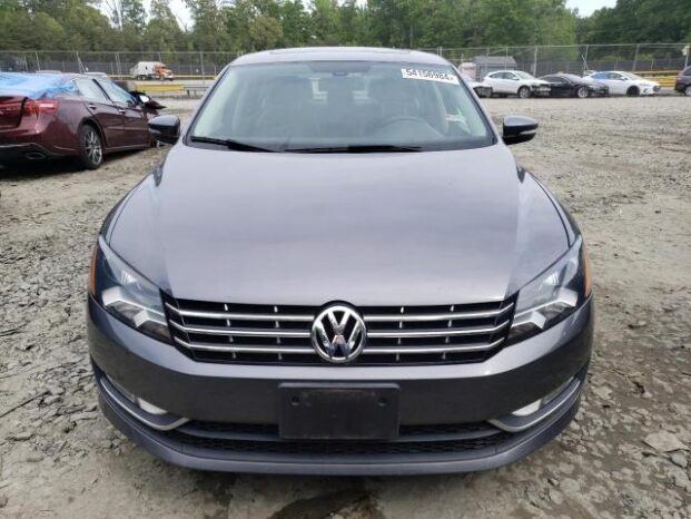 2013 VOLKSWAGEN PASSAT SE full