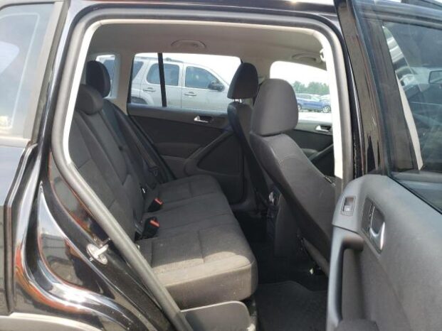 2017 VOLKSWAGEN TIGUAN S full