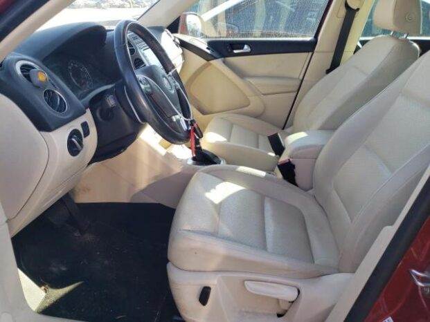 2014 VOLKSWAGEN TIGUAN S full