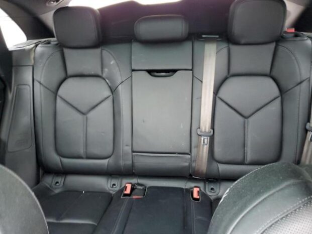 2018 PORSCHE MACAN full