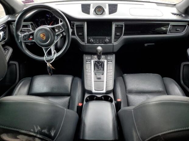 2018 PORSCHE MACAN full