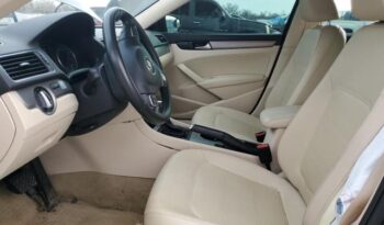 2014 VOLKSWAGEN PASSAT SE full